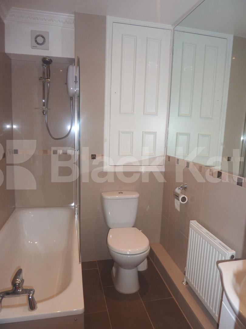 			OVERLOOKING CANAL!, 1 Bedroom, 1 bath, 1 reception Apartment			 Maida Avenue, LITTLE VENICE